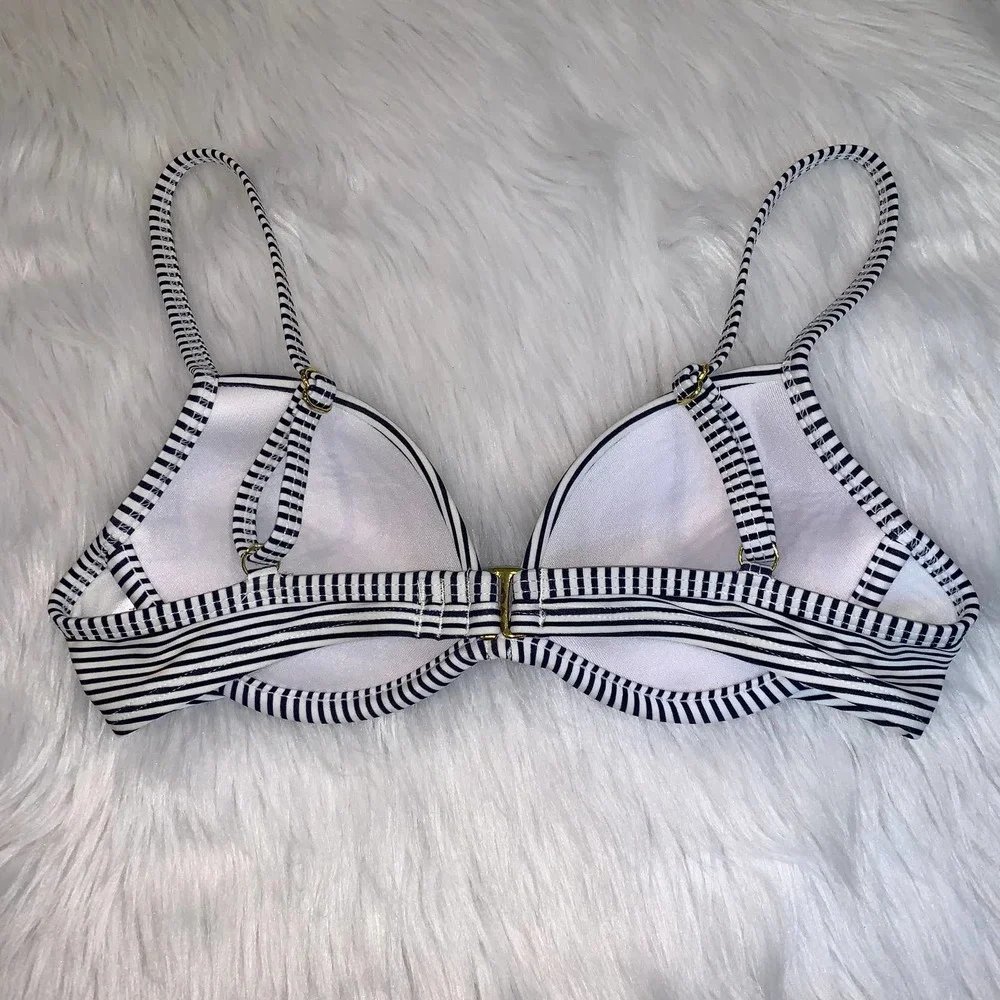 Xhilaration Black and White Striped Push-Up Bikini Top XS
